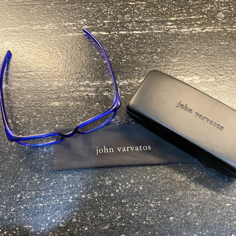 Oakley glasses - Picture 3 of 3
